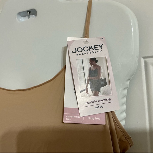 Jockey Tan Full Slip Cling-Free with Spaghetti Straps Size L - Picture 3 of 6